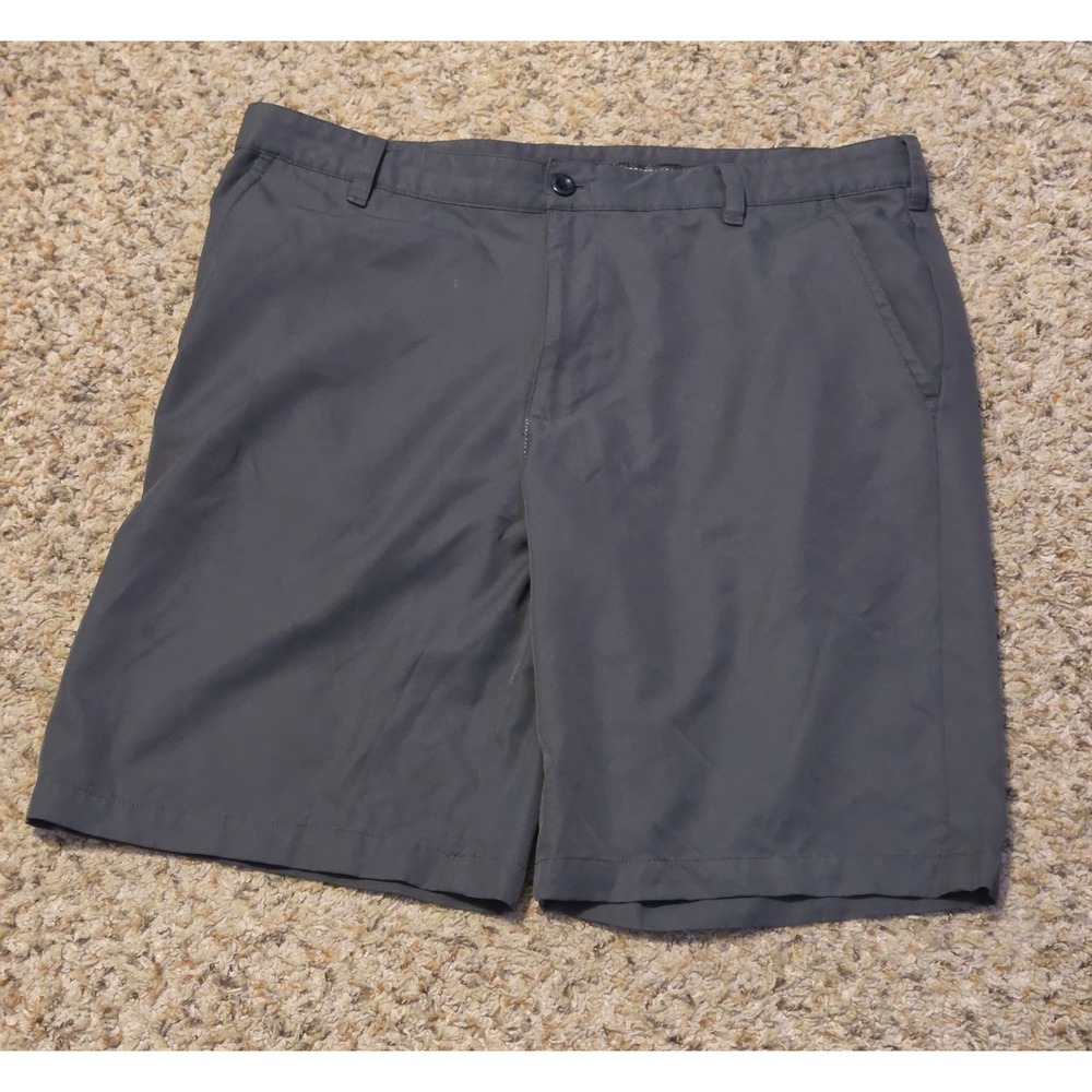 Izod Golf Shorts Men's Size 38 Gray